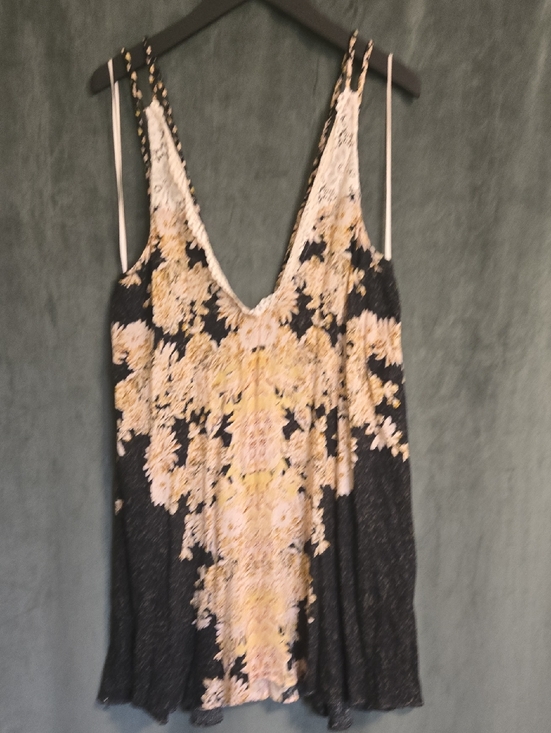 Free People Dresses & Skirts - Free People Black and Cream Floral Slip Dress